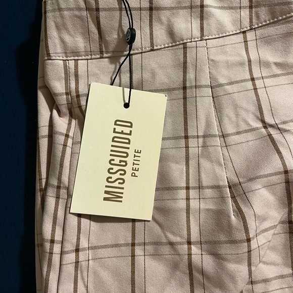 Missguided Petite check cigarette pink trouser - Picture 5 of 7